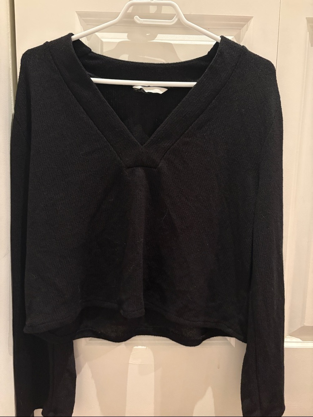H&M Black V-Neck Long Sleeve Top Flowy Arms
